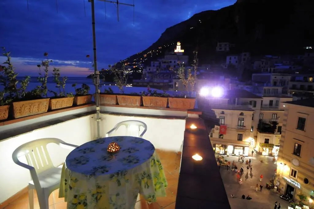 Mamma Rosanna - Apartment In Amalfi With Terrace Italië